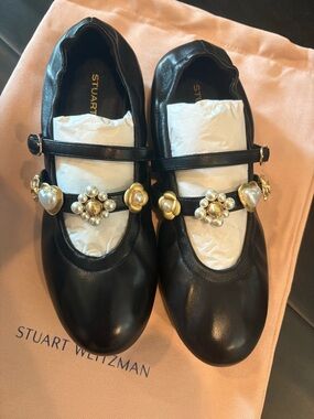 Stuart Weitzman Womens Black Mary Jane Ballet Flats with Pearl & Gold Accents